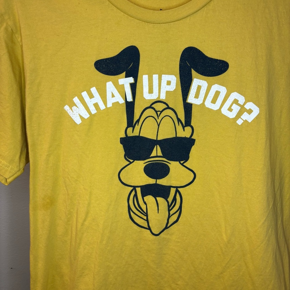 Disney Parks Pluto Graphic T-Shirt Size Large - Picture 3 of 5